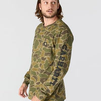 Carhartt 107043 Men's Relaxed Fit Heavyweight Long-Sleeve Pocket Camo Logo Graphic T-Shirt